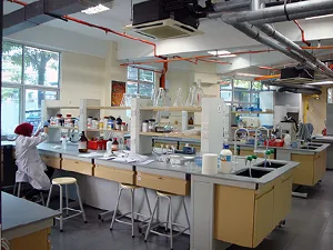 応用化学部研究室