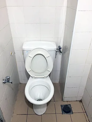 室内専用シャワー・トイレ