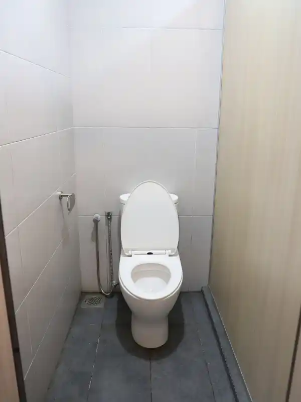 共用トイレ