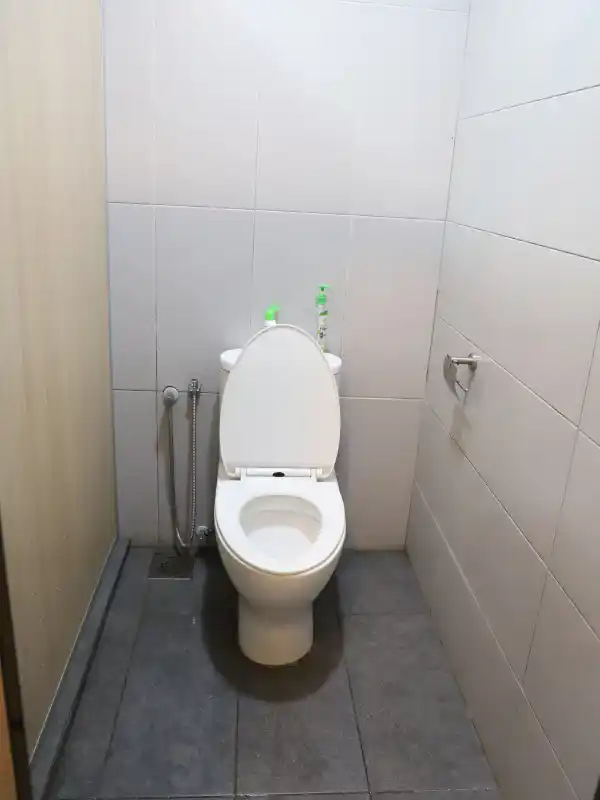 共用トイレ