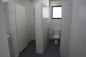 共用トイレ